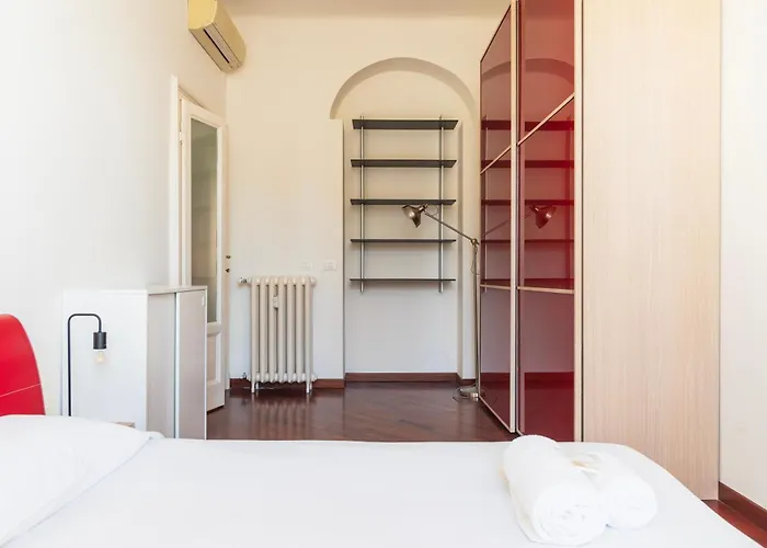 Youhosty - Perugino 6 Milán